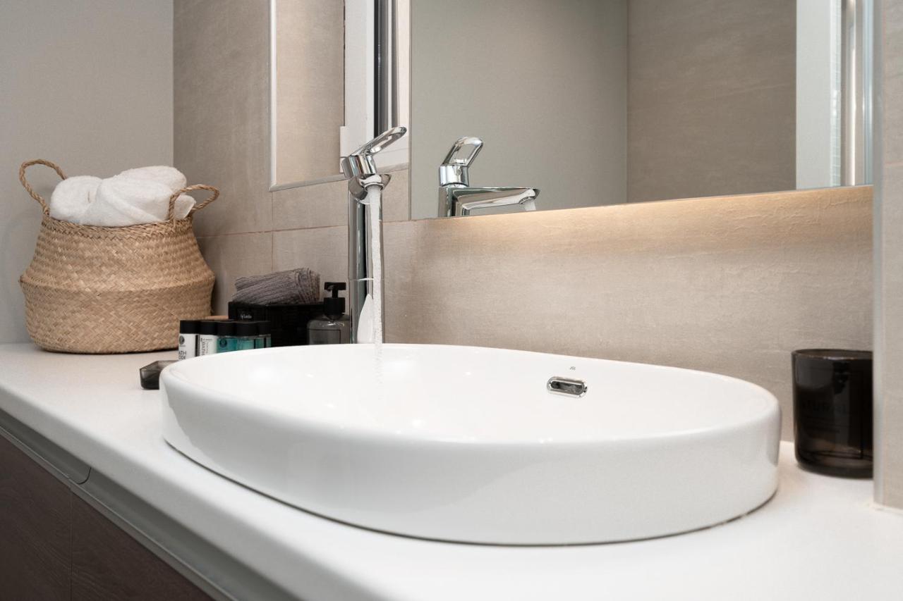 Blue Avra Apartment By A&D Properties Porto Rafti Ngoại thất bức ảnh