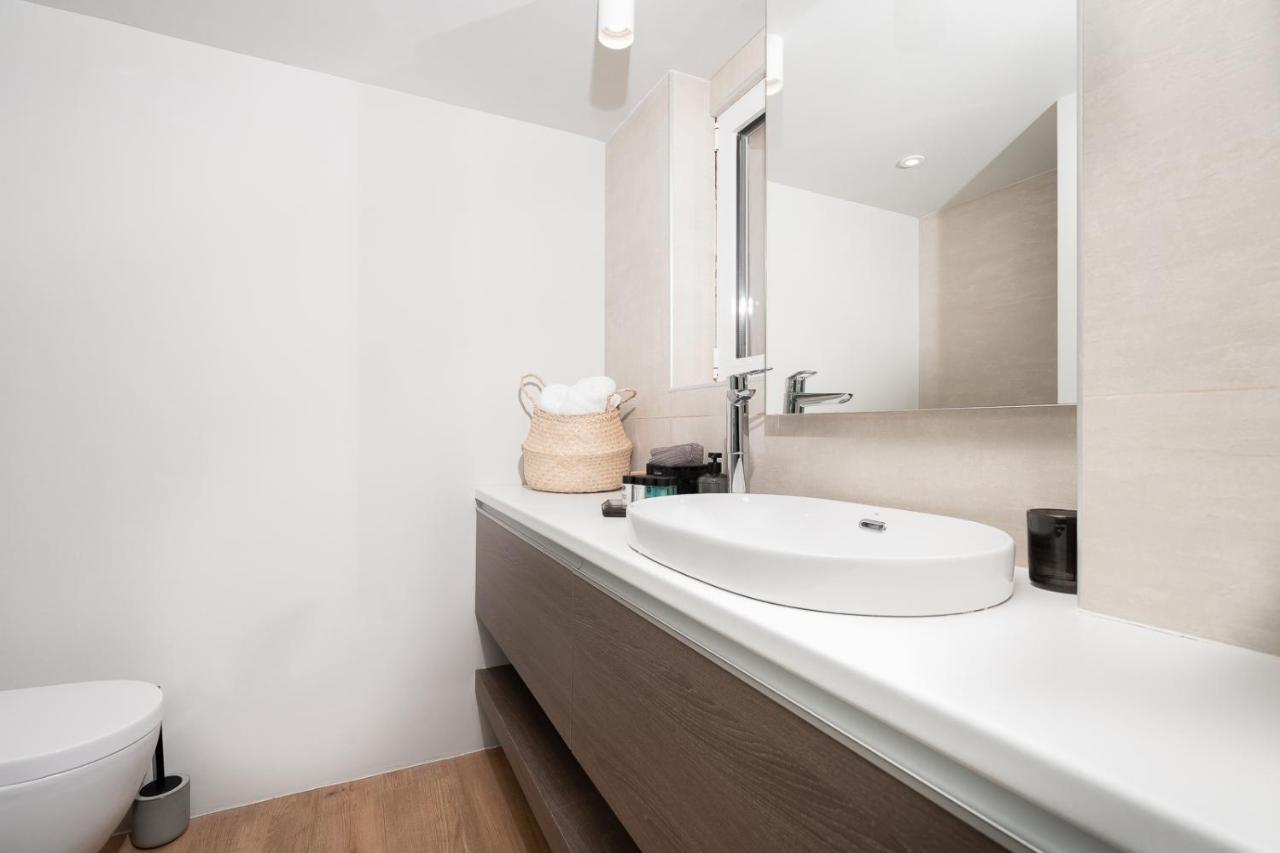 Blue Avra Apartment By A&D Properties Porto Rafti Ngoại thất bức ảnh